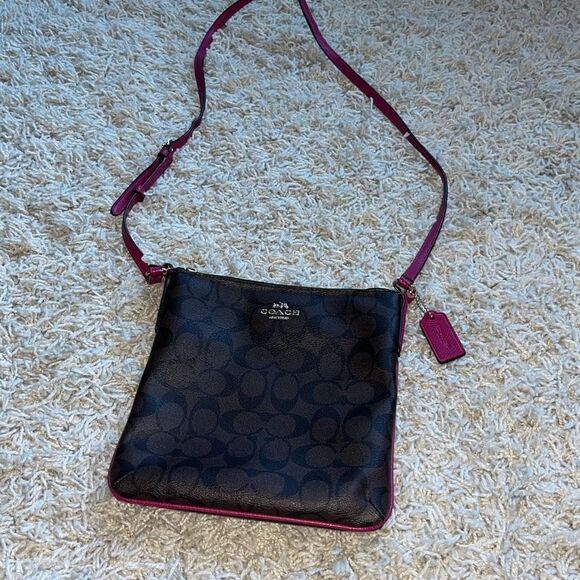 Coach Signature Crossbody Bag F35940 Brown & Pink Ruby - Picture 1 of 15